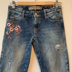 Guess floral embroidered jeans, size 24